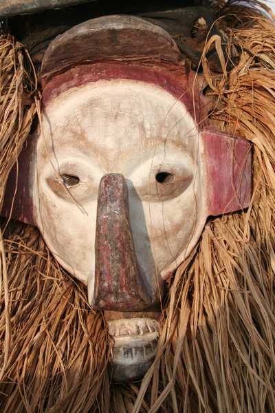 Yaka.(Masque), d`afrique : Rép.démoncratique du Congo., statuette Yaka.(Masque), masque ancien africain Yaka.(Masque), art du Rép.démoncratique du Congo. - Art Africain, collection privées Belgique. Statue africaine de la tribu des Yaka.(Masque), provenant du Rép.démoncratique du Congo., 1222/4507.Masque Mbaala.Dans la société d